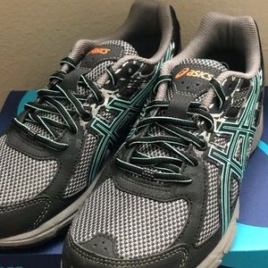 Women’s ASICS Trail Running Shoes